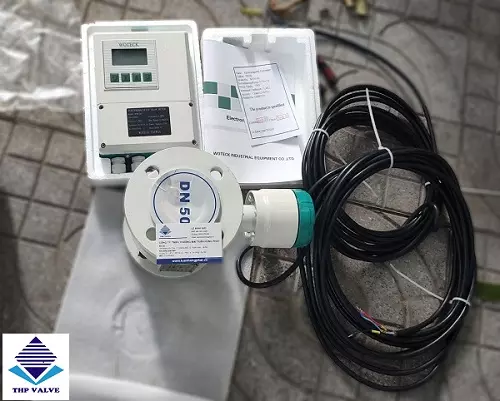 dong-ho-do-noc-dien-tu-man-hinh-roi-remote Đồng hồ đo nước điện từ màn hình rời remote