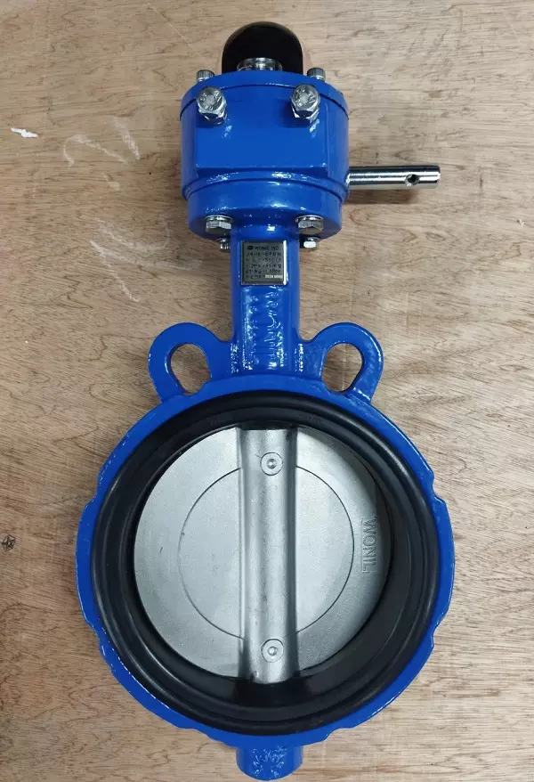 van-buom-tay-quay-gang