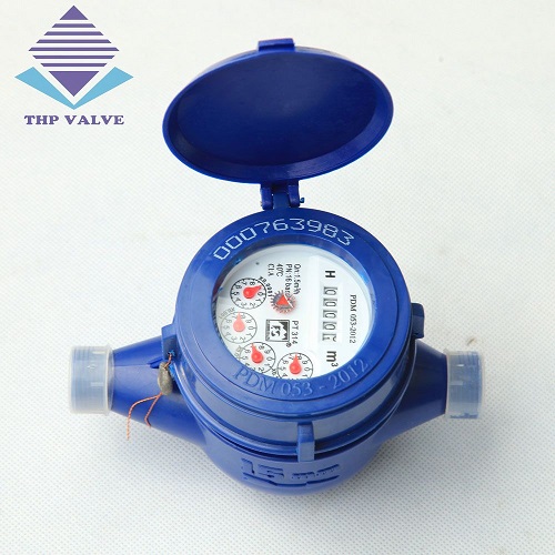 đồng hồ nước bằng nhựa