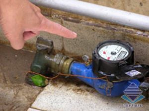 nguyên nhân đồng hồ nước chạy chậm