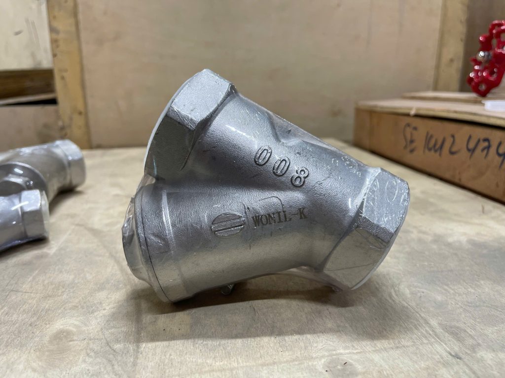 Y lọc ren inox DN32