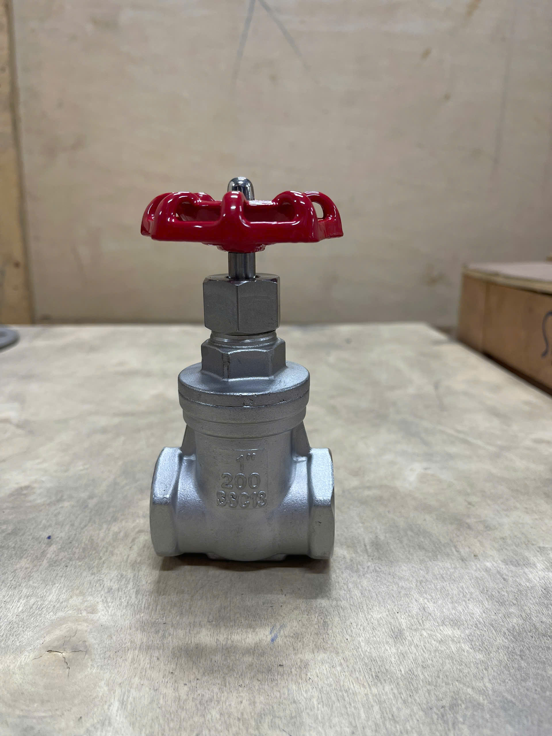 Van cổng ren inox Wonil DN25 Van cổng ren inox Wonil DN25