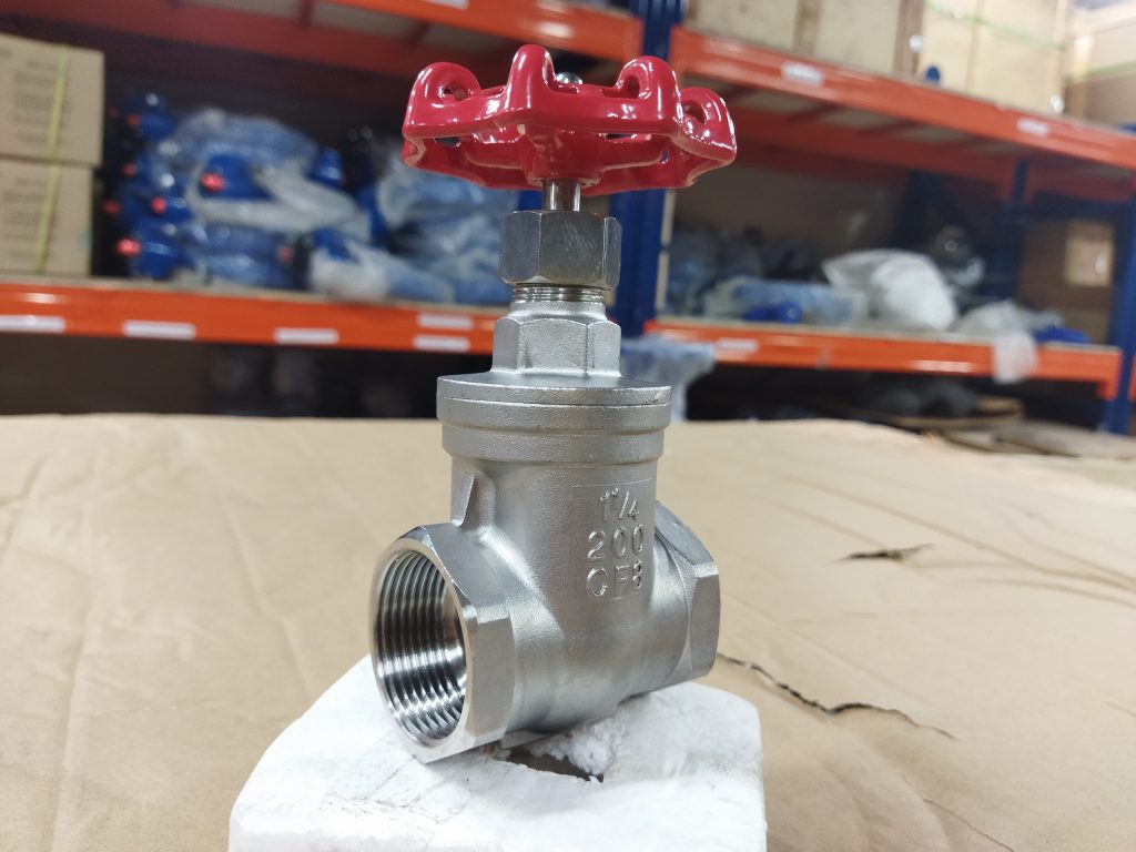 Van cổng ren inox DN32